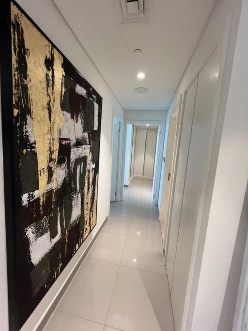 Luxstay - 2 Bedroom With Sea View In Vista Harbour Apartment